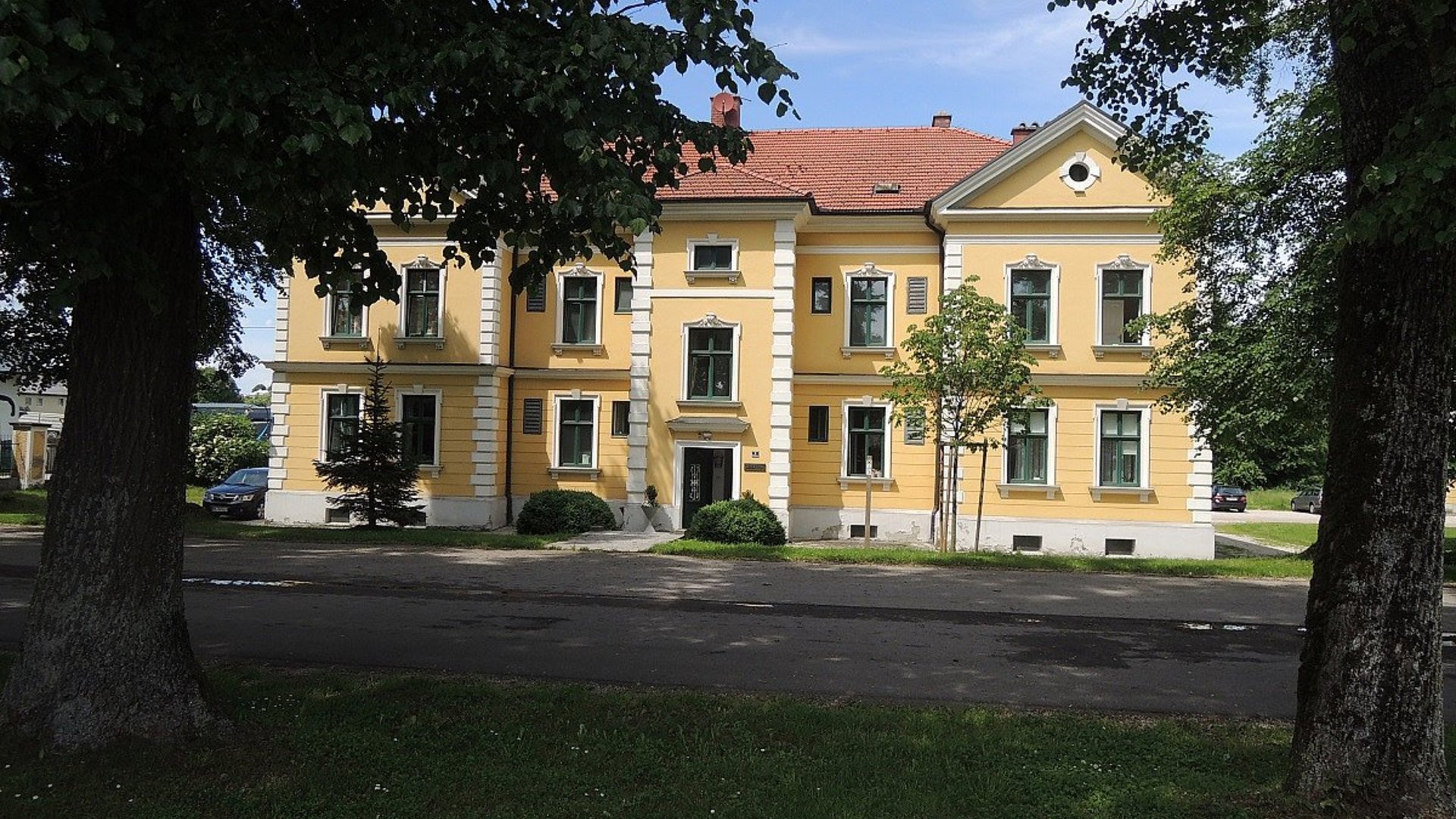 Single treffen stadl-traun. Grossarl frauen treffen frauen. Lerchenfeld exklusive partnervermittlung. Sexdate in Burg. Junge leute kennenlernen aus haiming. Braunau am inn studenten singles: Flirt in kirchberg am wagram